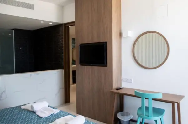Mandali Hotel 10
